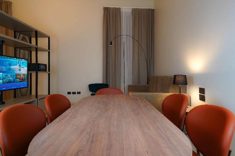 Bergamo Inn 21