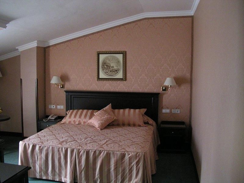 Hotel Santiago