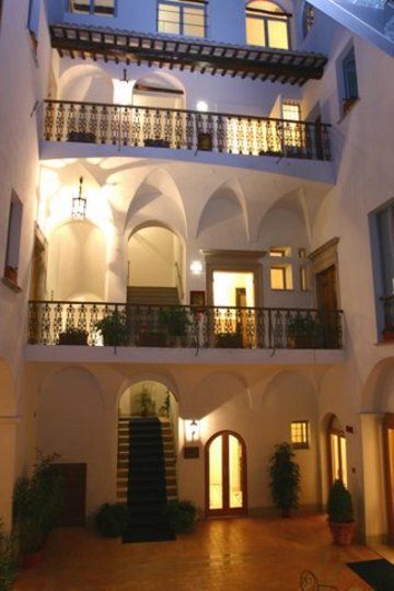 Cavaliere Palace