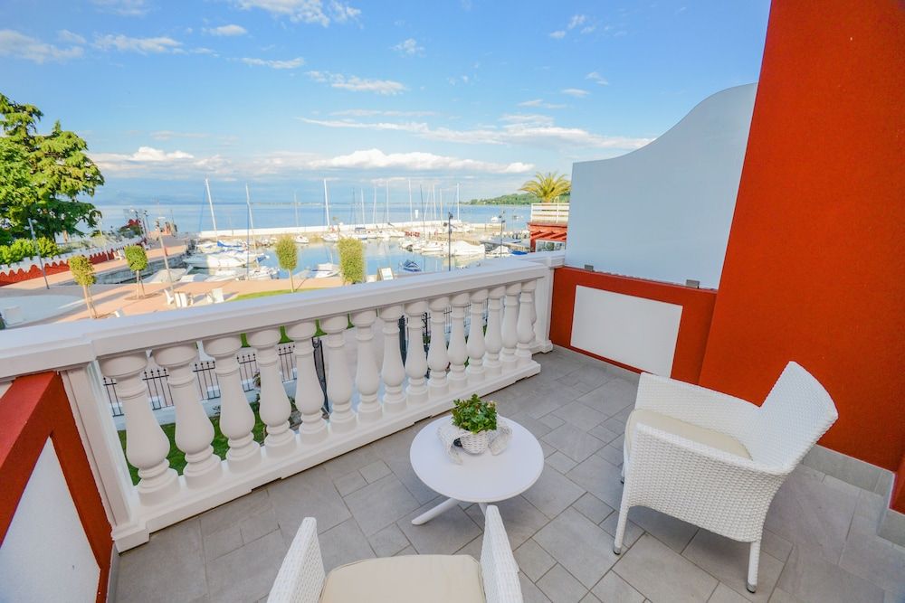Villa Garuti Hotel