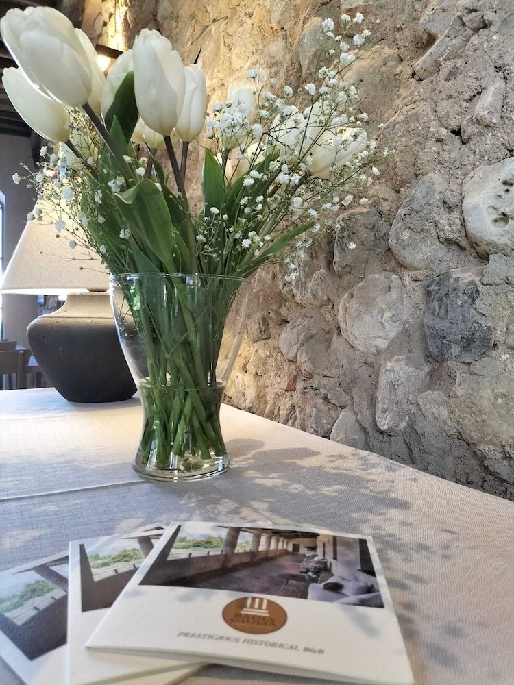 Badia Giulia Prestigious Historical B&B