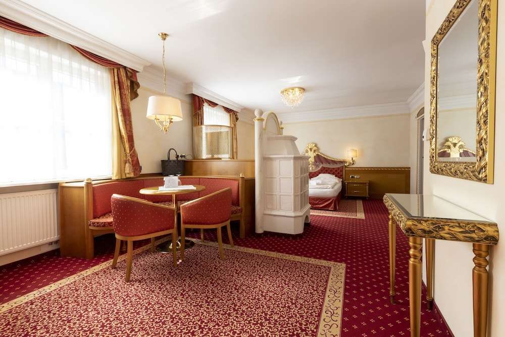 Cityhotel Goldener Adler B&B