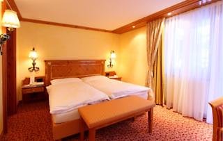 Chalet Hotel Schönegg