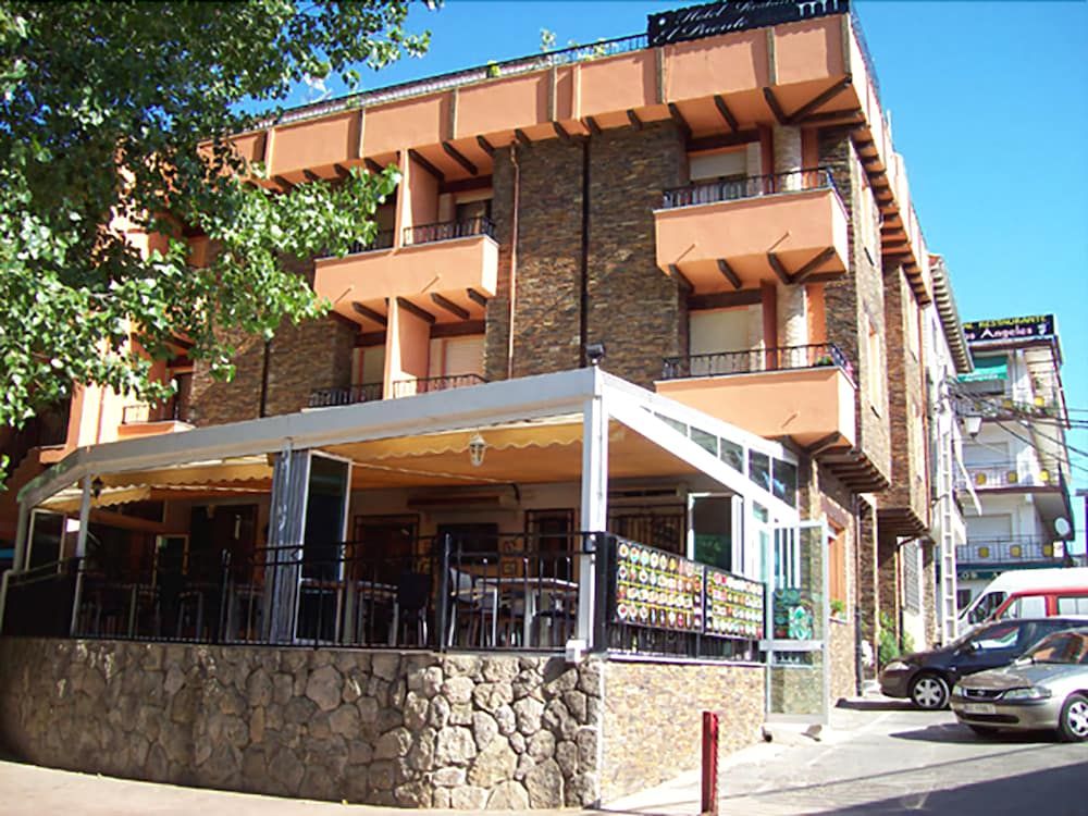 Hotel El Puente