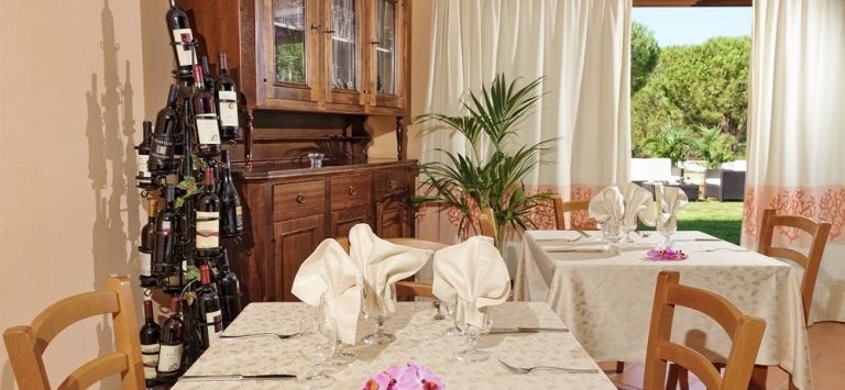 Hotel Petri Marini