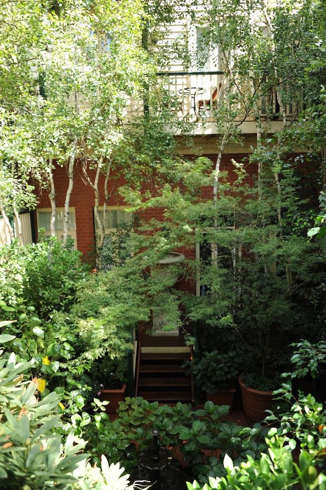 André's Mews