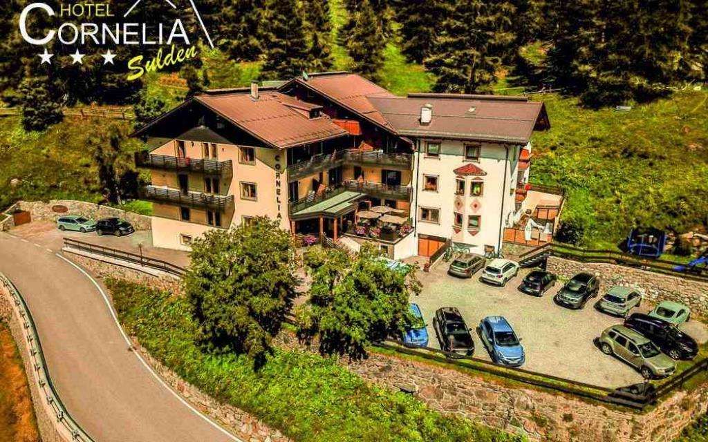 Hotel Cornelia