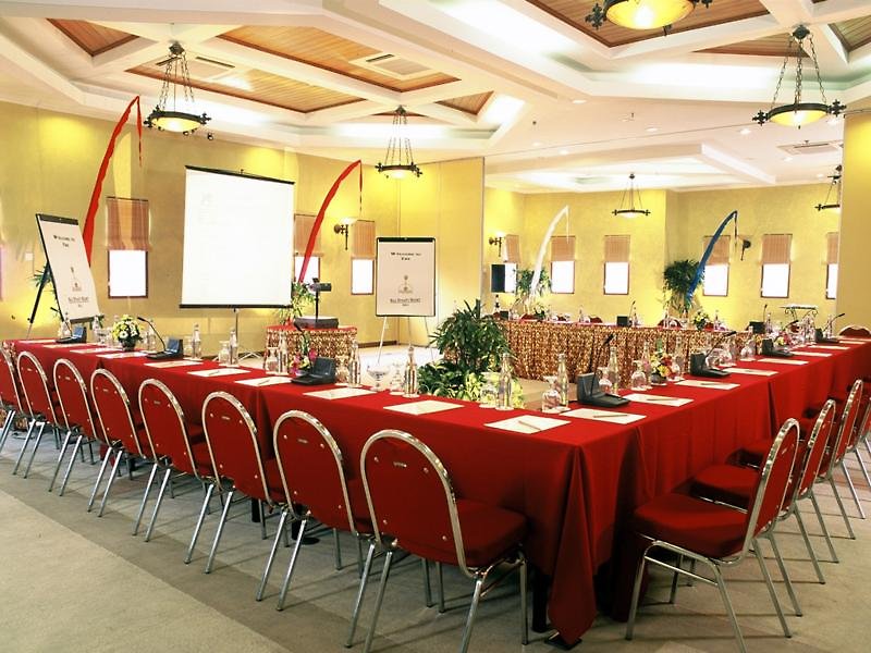 Bali Dynasty Resort