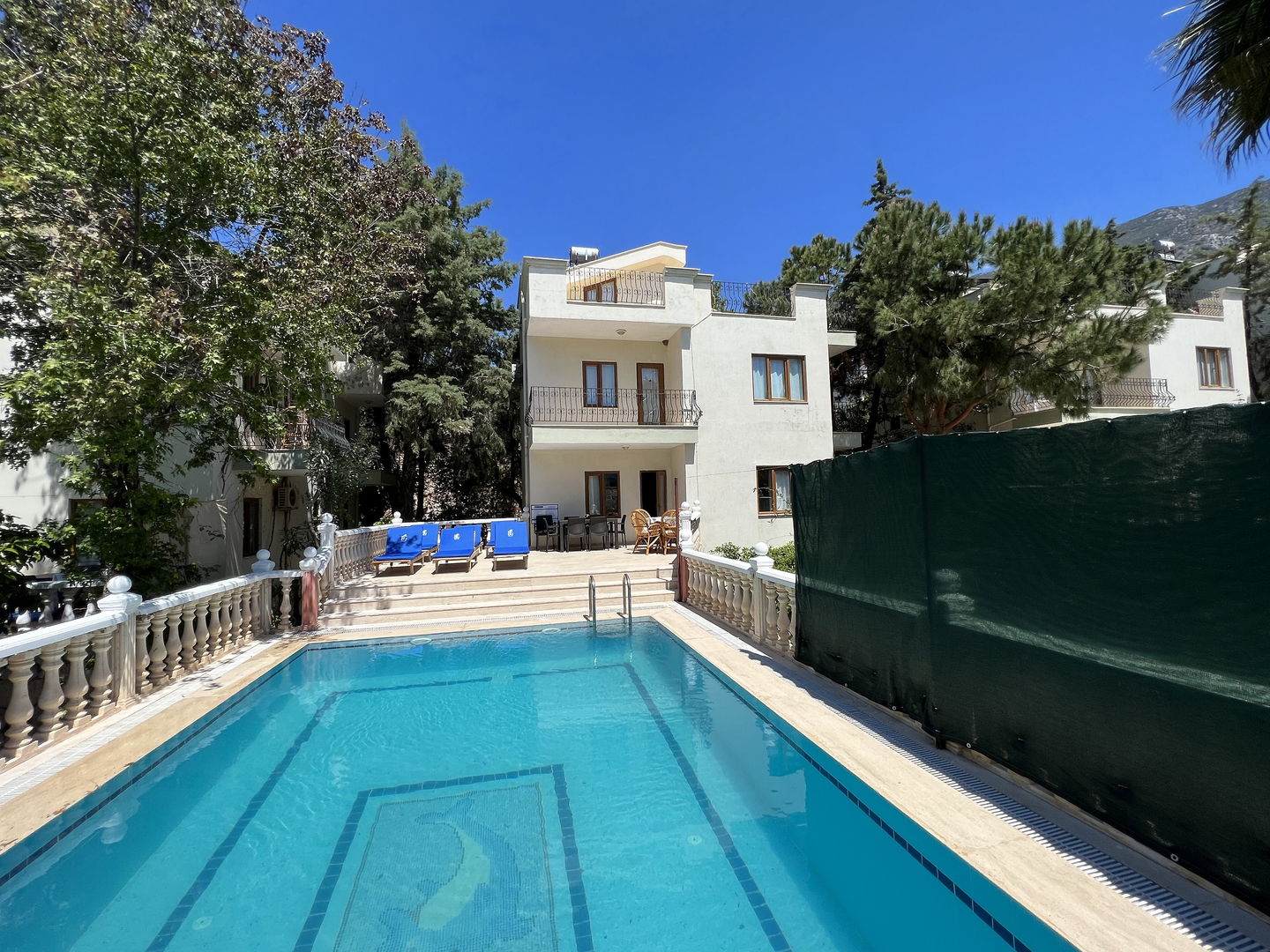 BG Villa's and Apart's