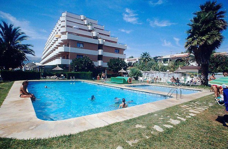 Aparto Residence Galetamar