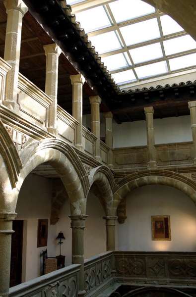 Palacio De Los Salcedo