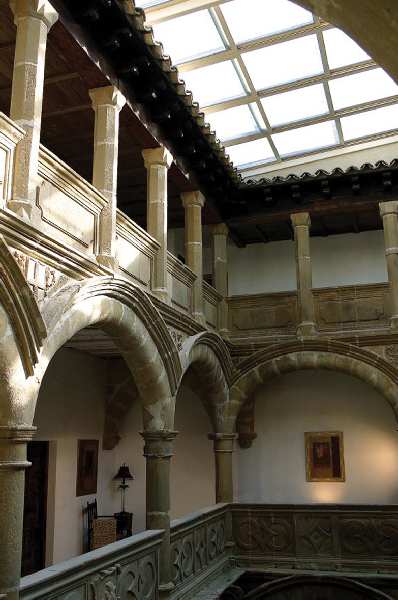 Palacio De Los Salcedo