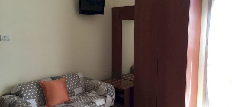 Hotel Lora