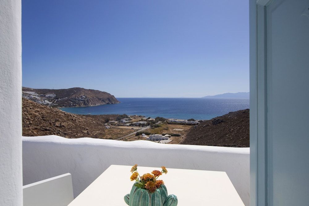 Villa Aerie  Sweeping Sea Views, Eclectic Style By Villarentalsgr