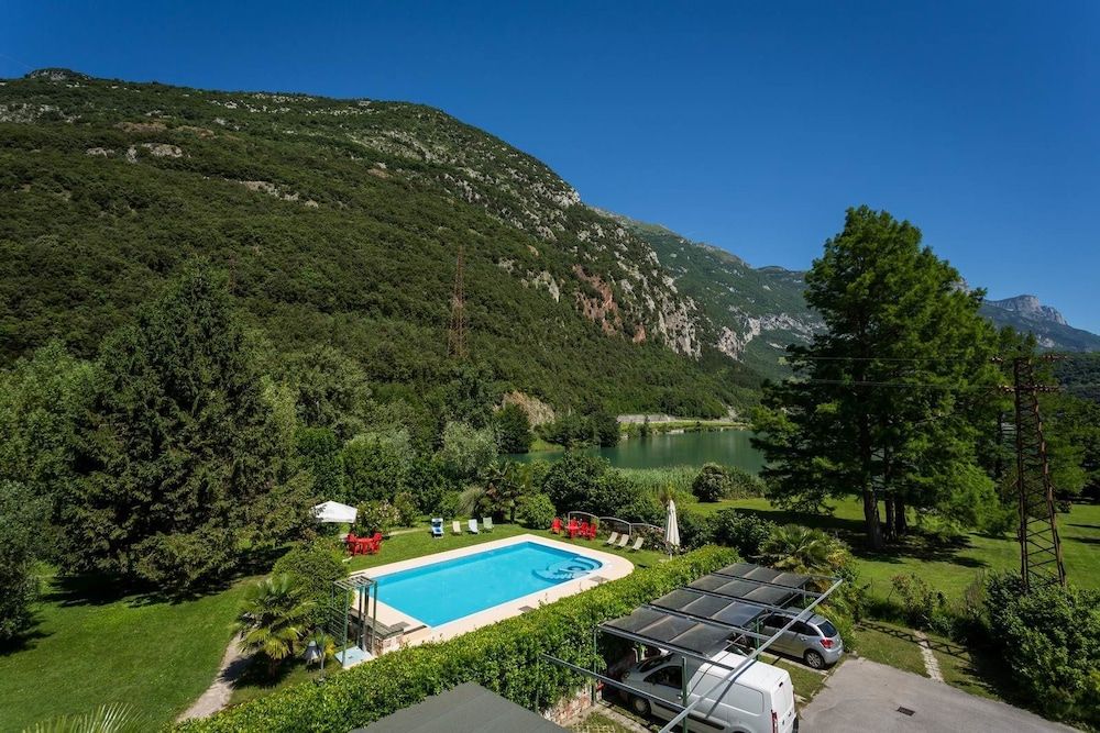 Hotel Due Laghi