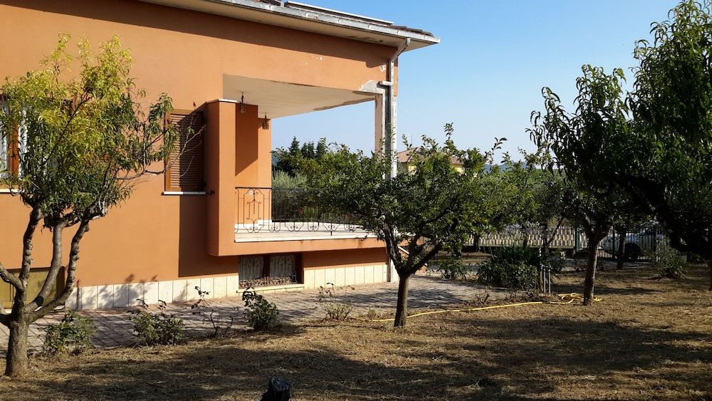 Le Vigne In Castignano
