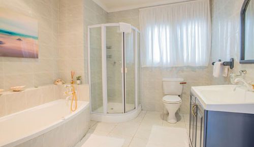 Lalaria Ocean Villa