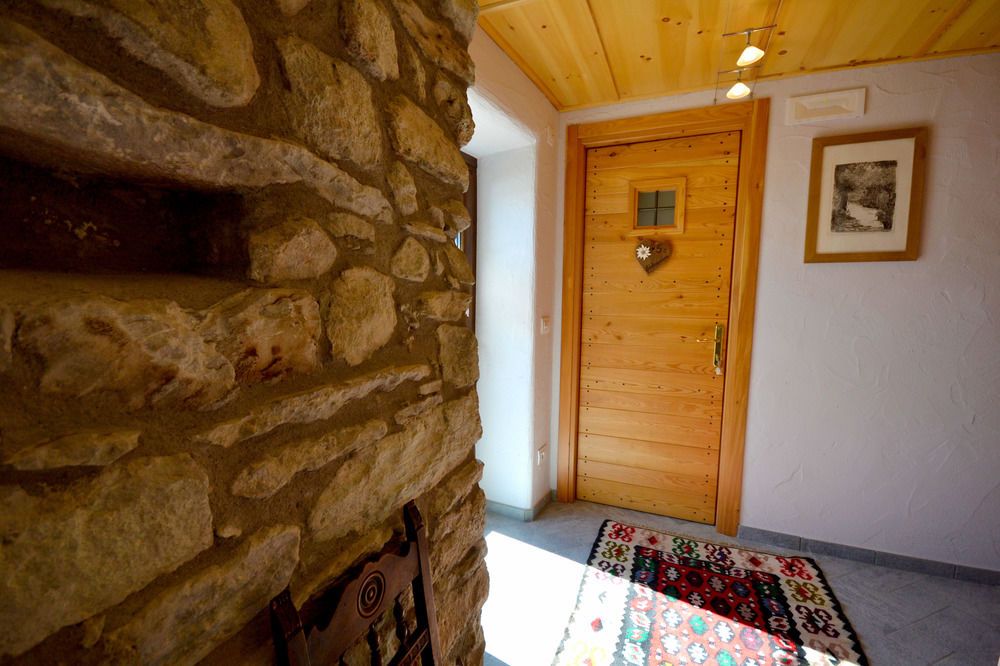 Maison Du Noyer Bed AndBreakfast