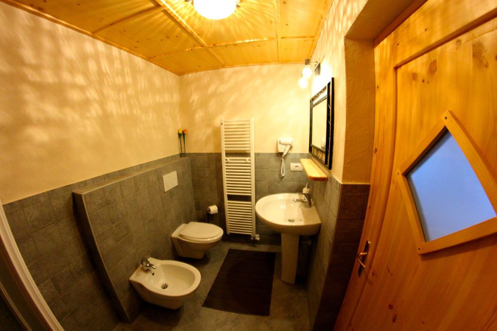 Maison Du Noyer Bed AndBreakfast