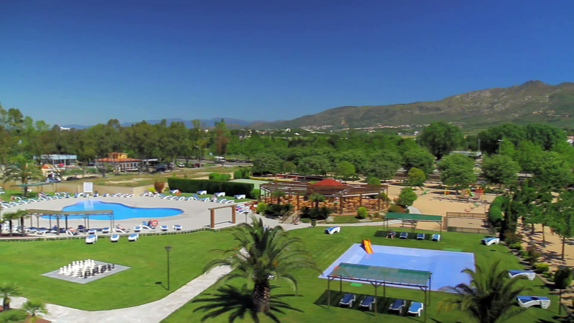 Mediterráneo & Mediterráneo Park