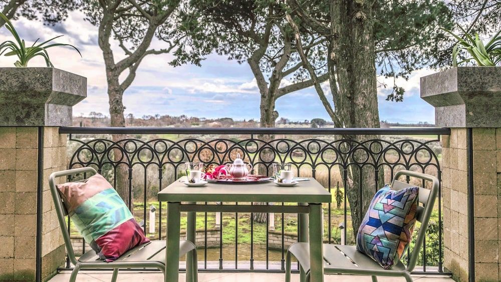 Traldi Resort