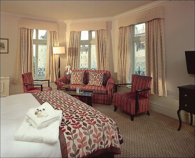 Harte and Garter Hotel