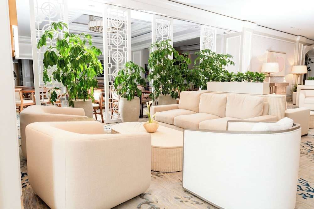 Eau Palm Beach Resort & Spa