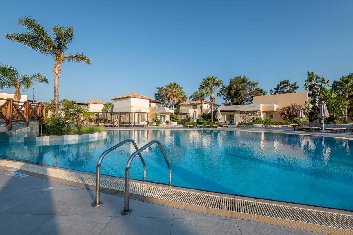 Natura Village Hotel & Spa