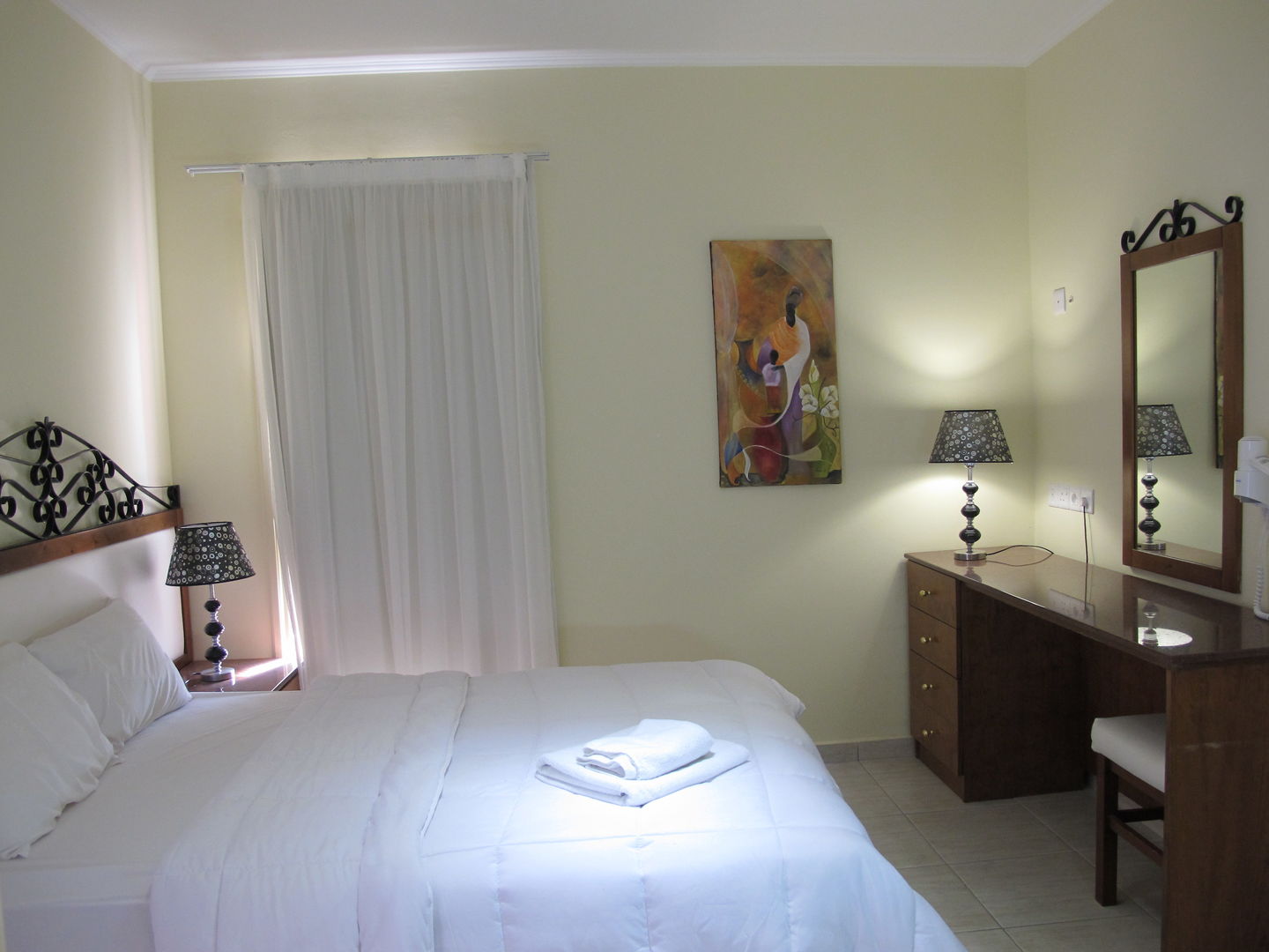 LIV Mackenzie Beach Suites