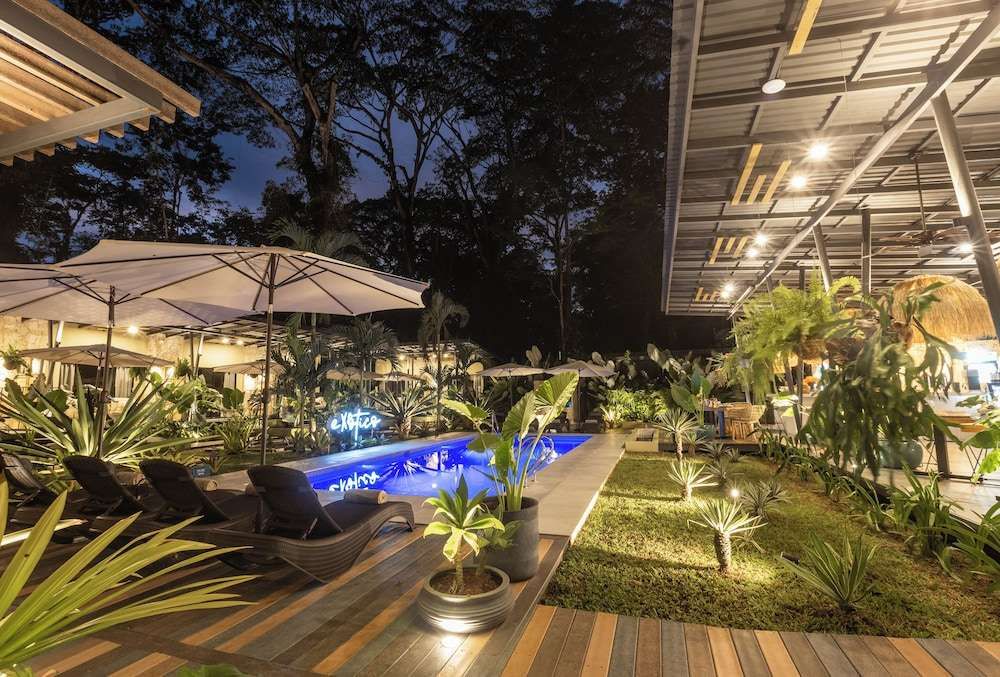 Exotico Beach & Rooms