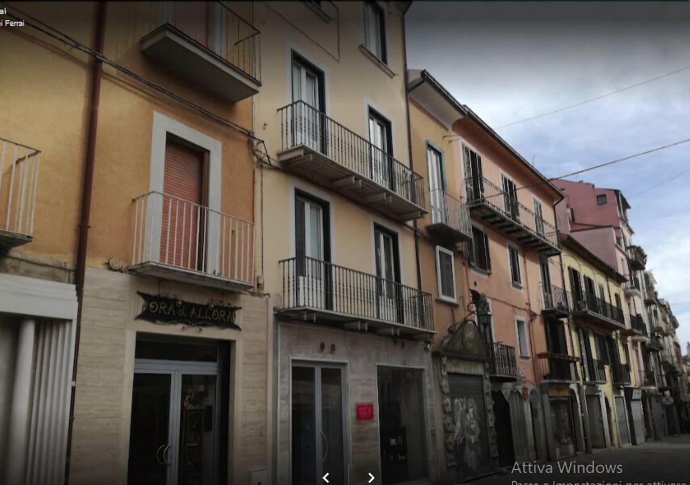 B&B Antichi Ferrai