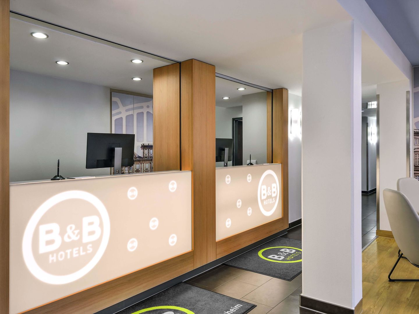 B&B HOTEL Mannheim-Neuostheim