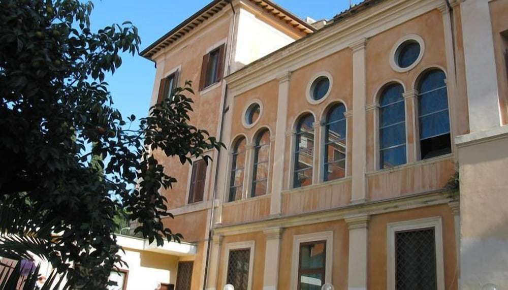 Hotel Villa Altieri