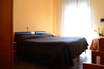 Linda Hotel