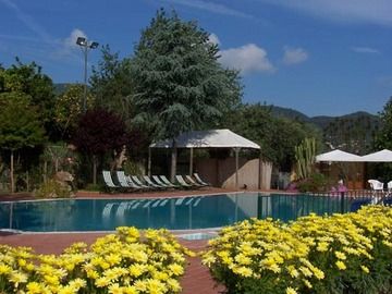 Le Rose Residence