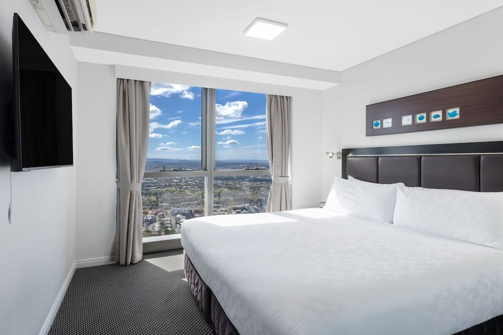 Meriton Suites Adelaide Street, Brisbane