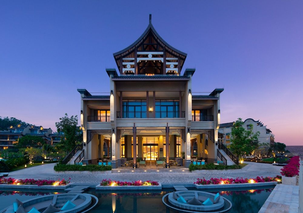Angsana Zhuhai Phoenix Bay Hotel