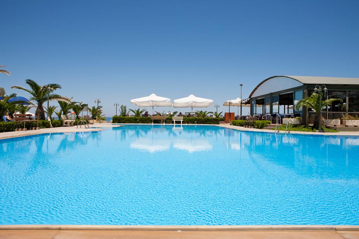 Marinos Beach Hotel
