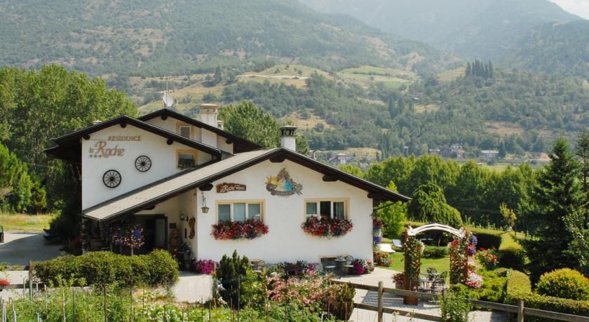 Hotel Appartements  La Roche