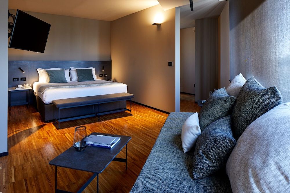 Delparco Hotel