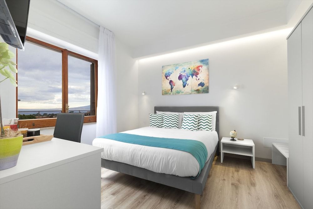 Sirocco Suites