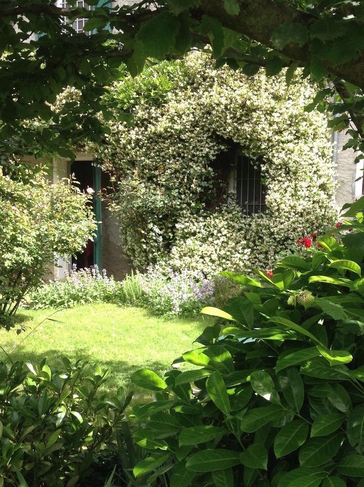 L'Isola Bed & Breakfast