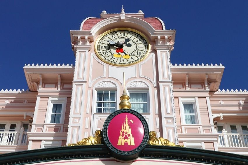 Disneyland Hotel