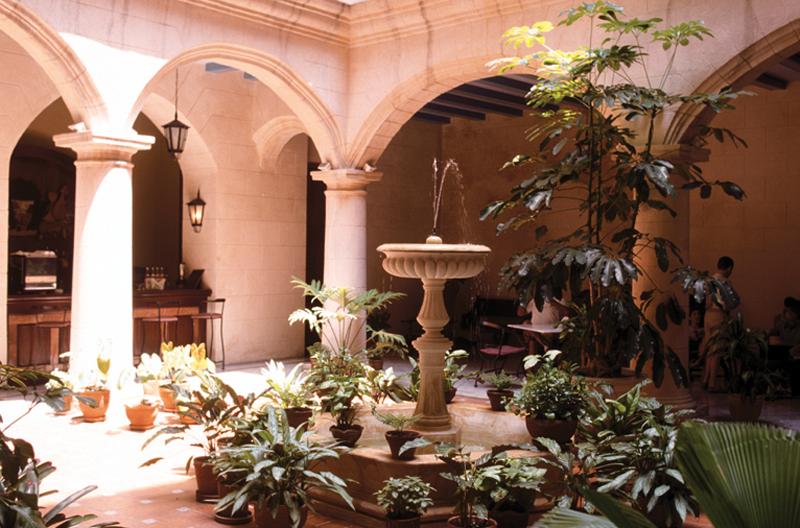 Hotel Santa Isabel