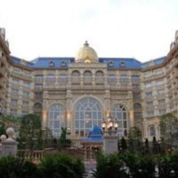 Tokyo Disneyland Hotel