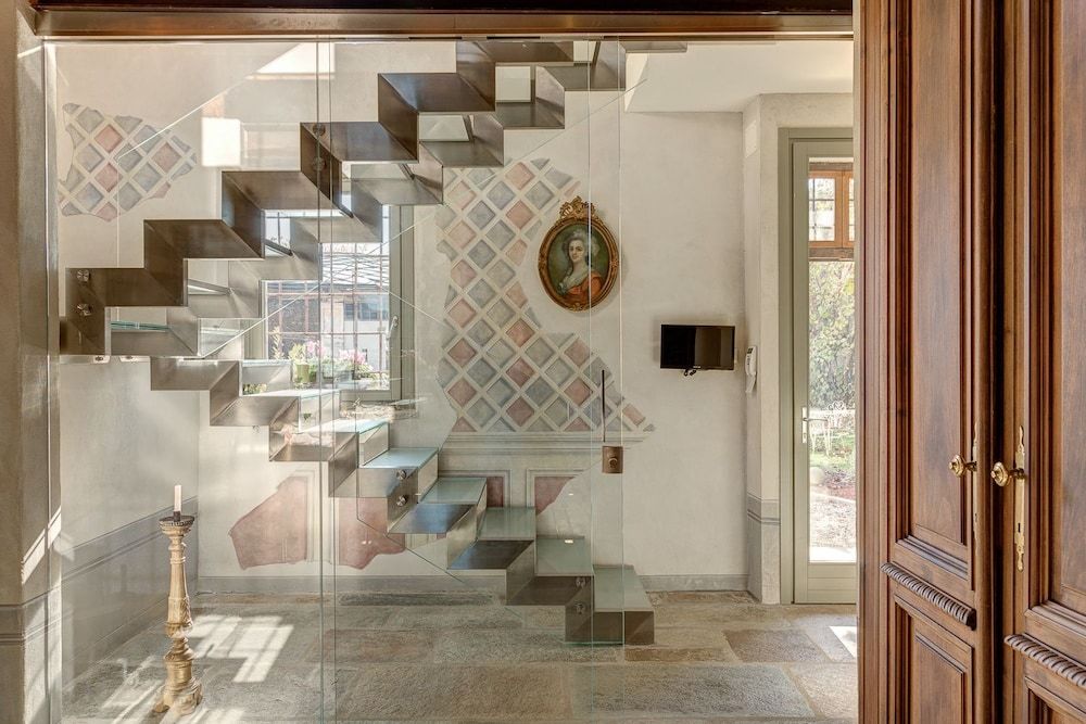 La Casa Delle Grottesche
