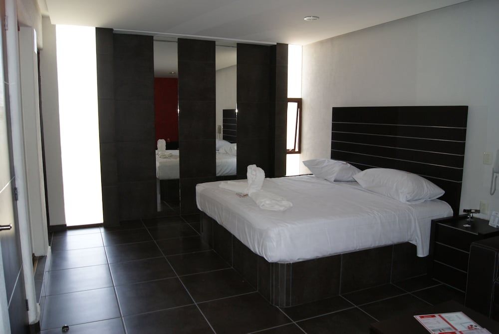 Las Maravillas Auto Hotel Boutique