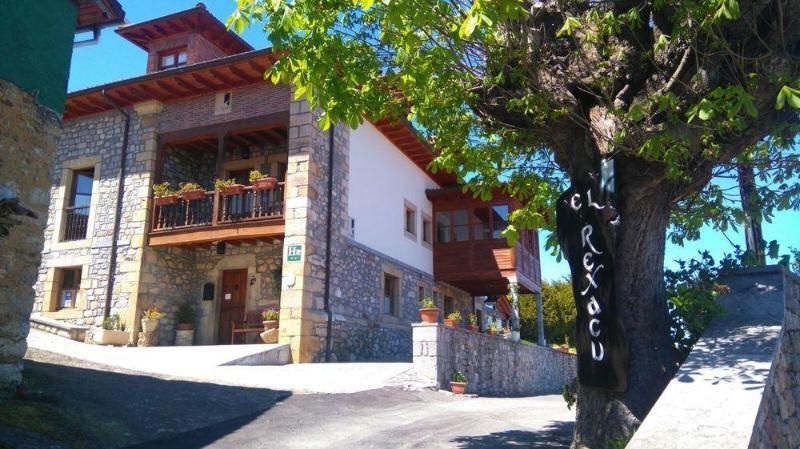 Hotel Rural El Rexacu