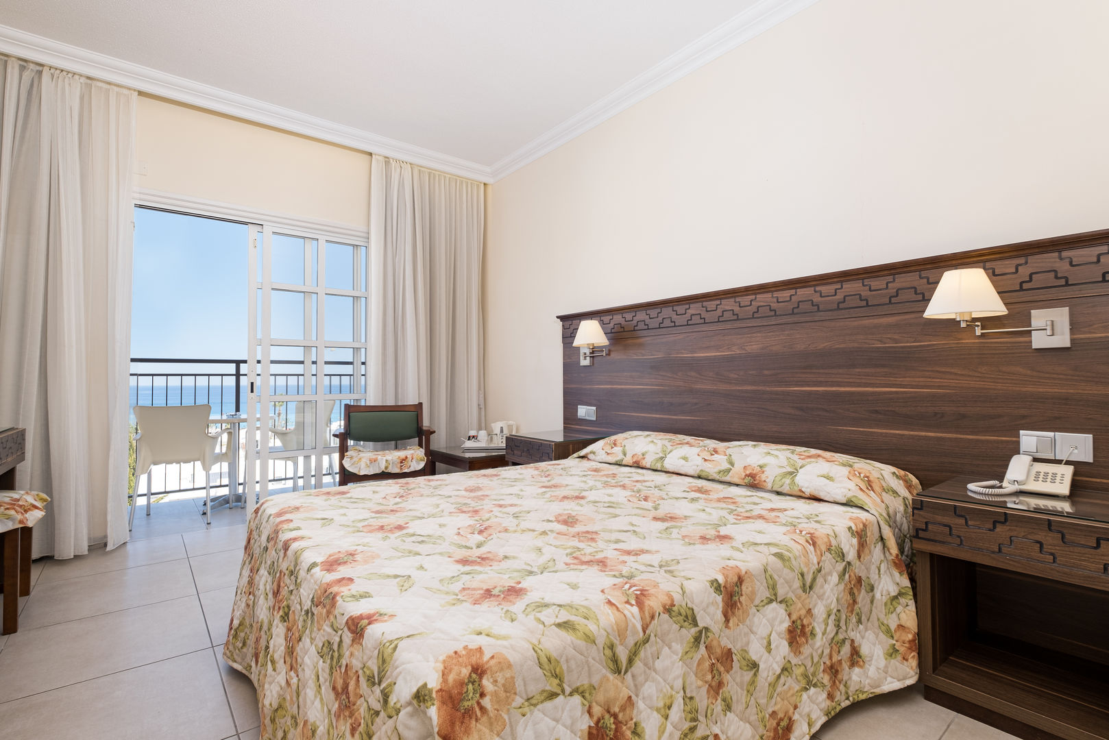 Anais Bay Hotel