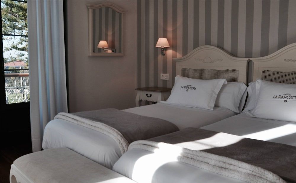 Hotel Rural La Raposera